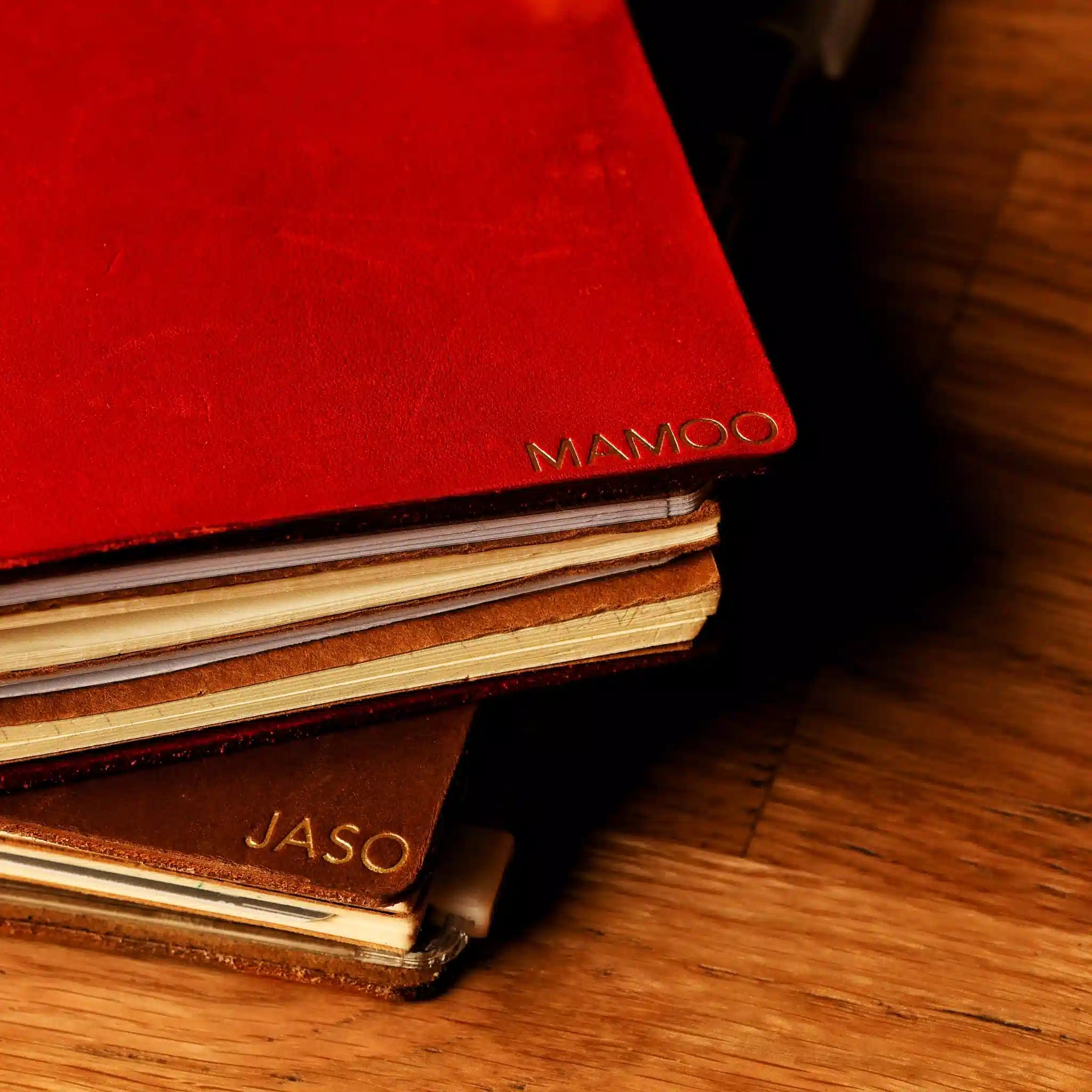 bielinis-red-travelers-leather-journal-embossed-in-gold_jpg.webp